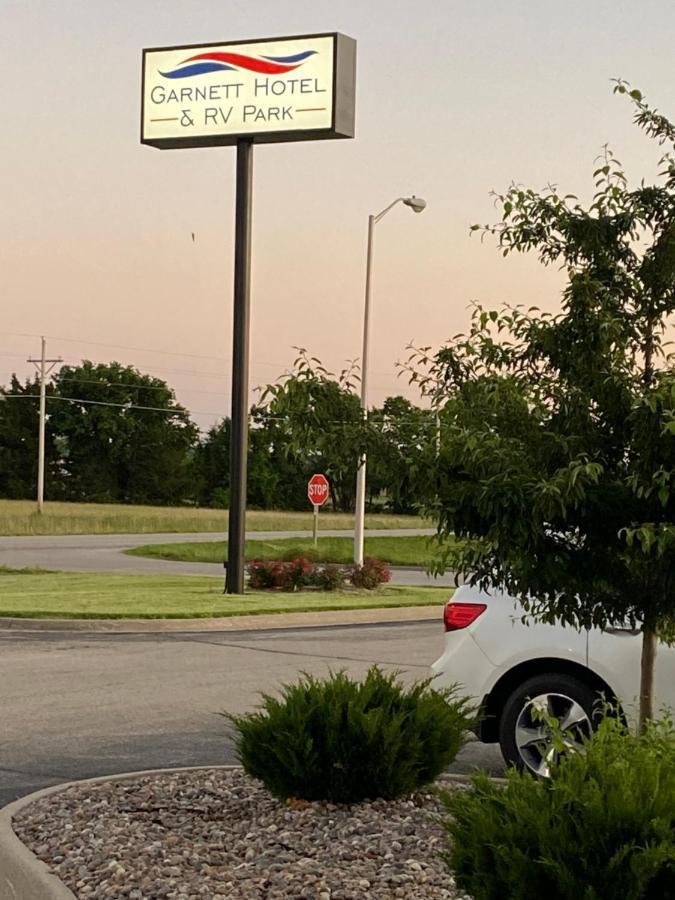 Garnett Hotel & Rv Park Exterior foto
